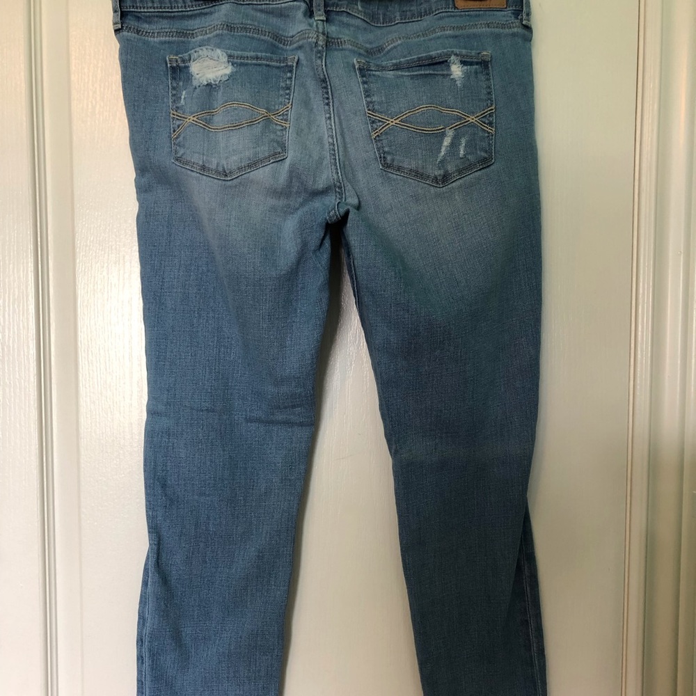 ABERCROMBIE Alyssa Light Wash Distressed Petite Skinny Jeans Size 12 / 31 Short - Picture 9 of 10